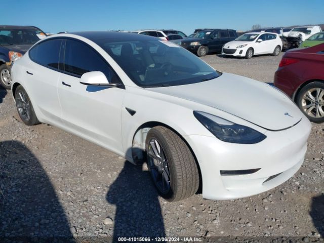 tesla model 3 2021 5yj3e1eb5mr035624