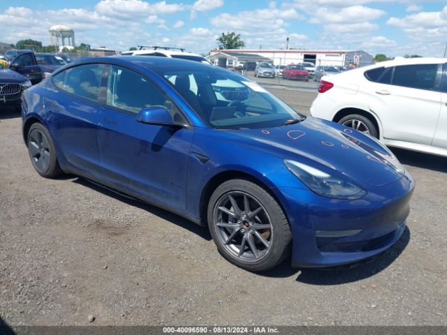 tesla model 3 2022 5yj3e1eb5nf104331