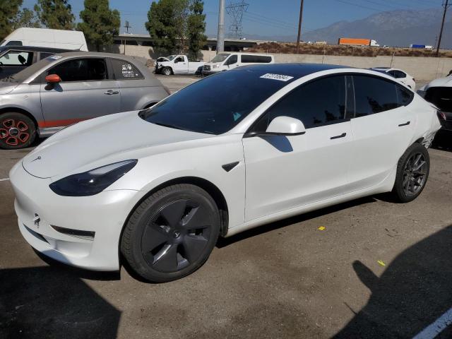 tesla model 3 2022 5yj3e1eb5nf320504