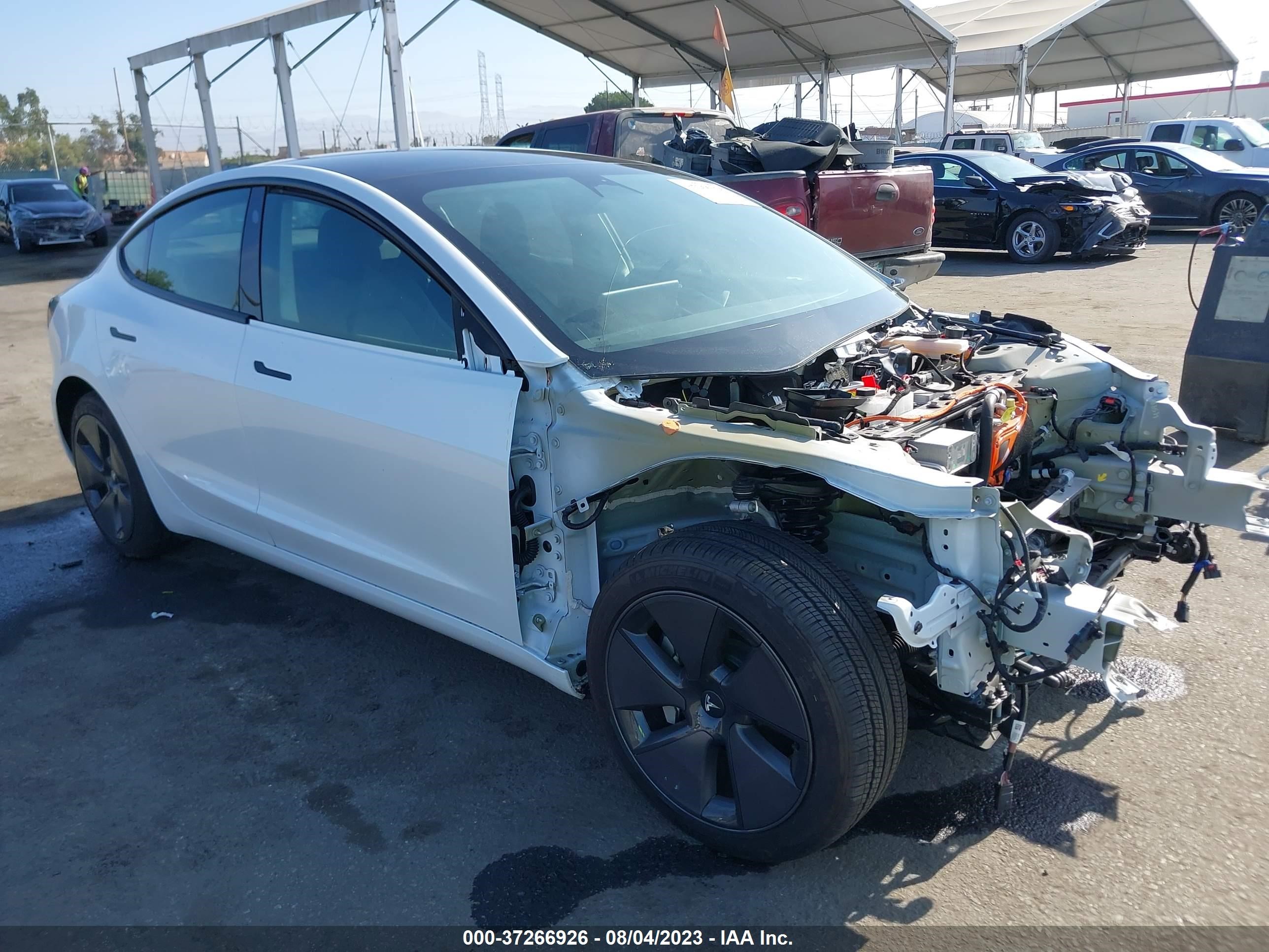 tesla model 3 2022 5yj3e1eb5nf361778