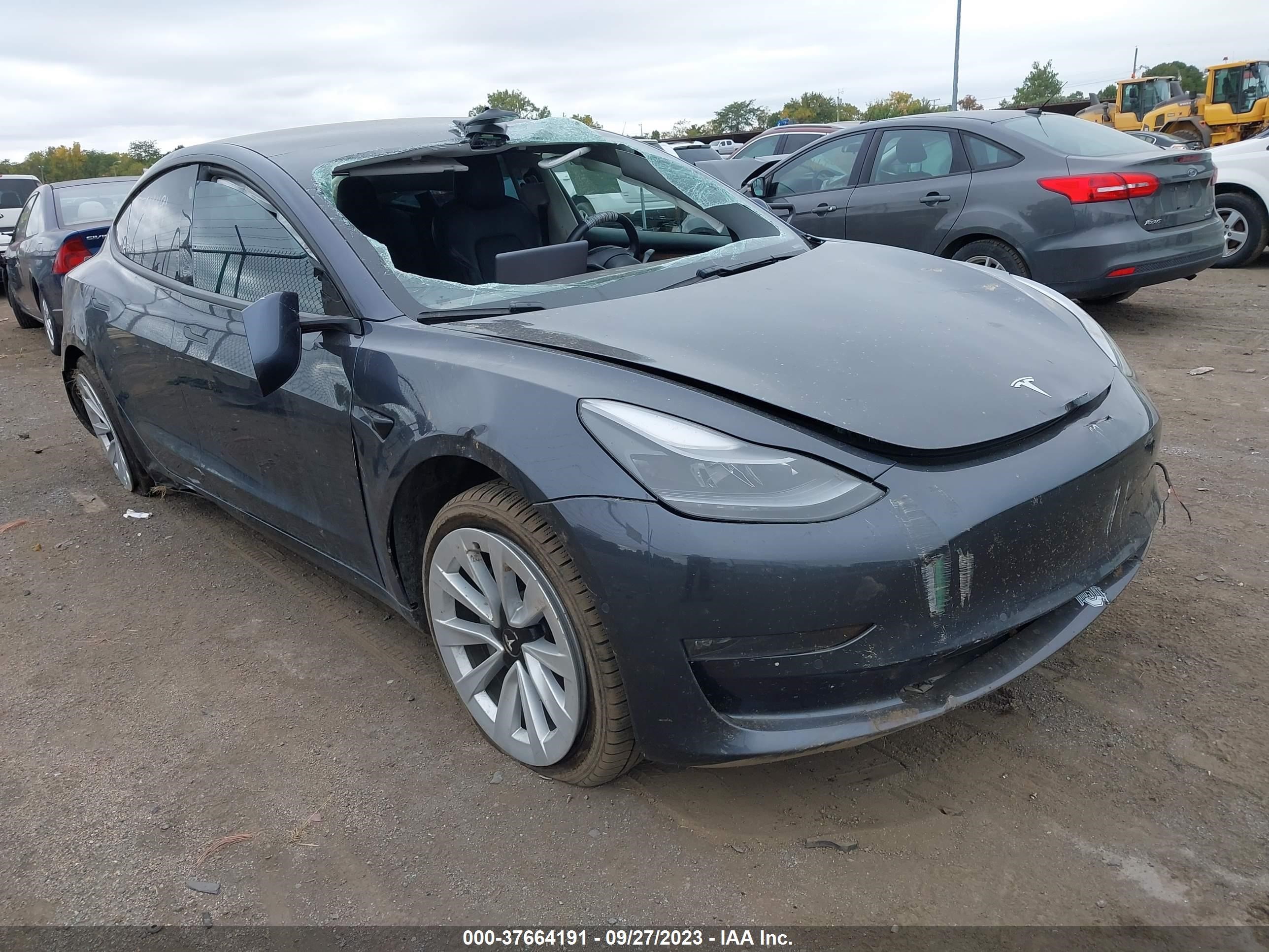 tesla model 3 2021 5yj3e1eb8mf015223