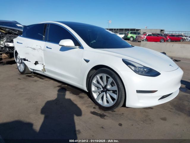 tesla model 3 2020 5yj3e1ebxlf713024