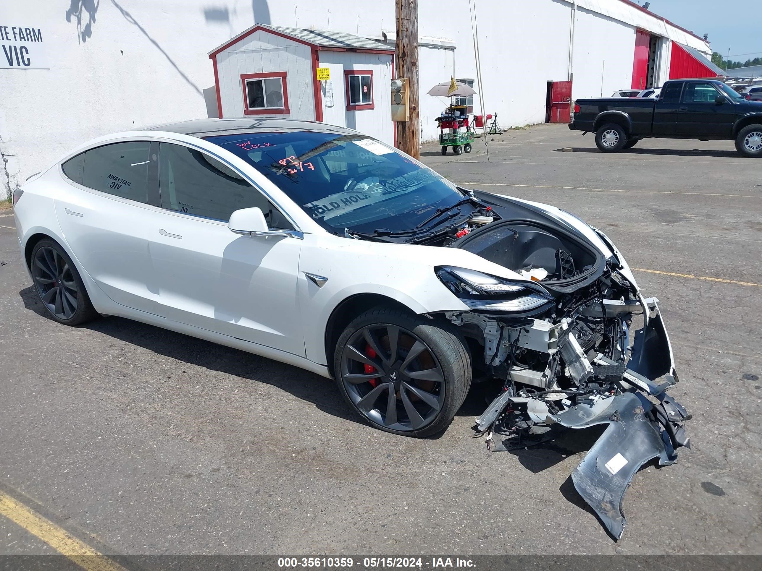 tesla model 3 2020 5yj3e1ec8lf736259