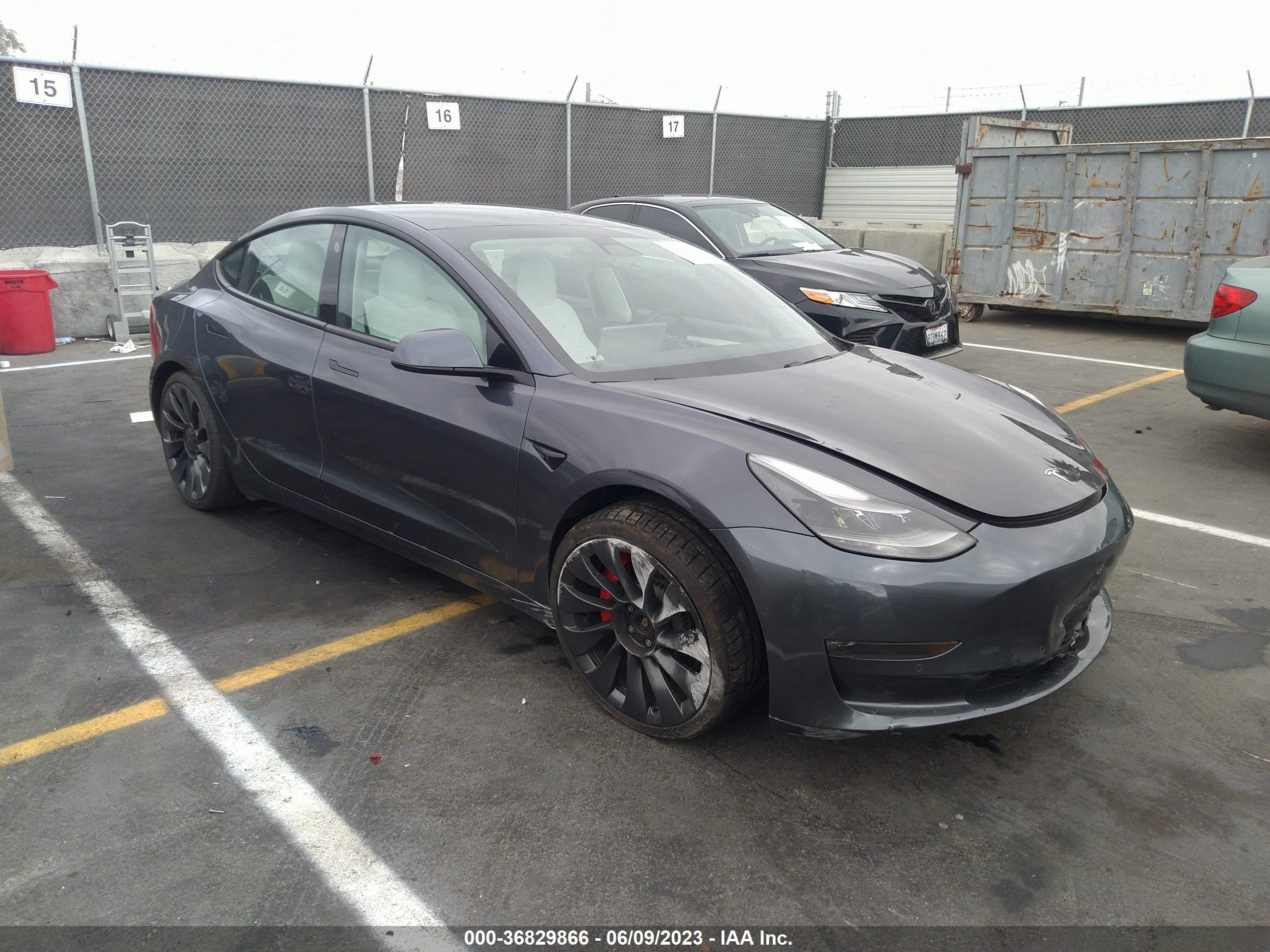 tesla model 3 2021 5yj3e1ecxmf050032