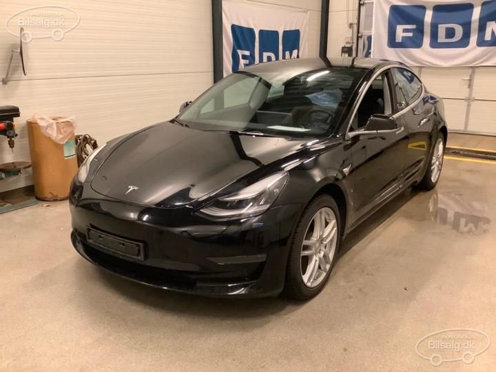 tesla model 3 saloon 2019 5yj3e7ea6kf373038