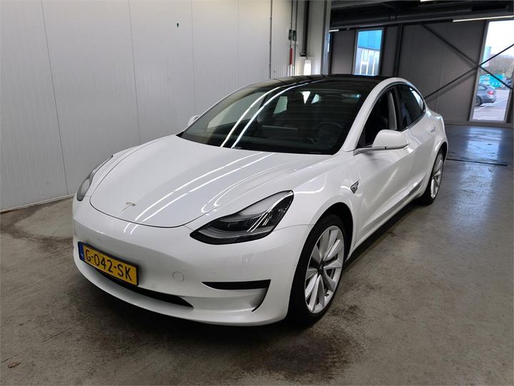 tesla 3 2019 5yj3e7ea9lf558055