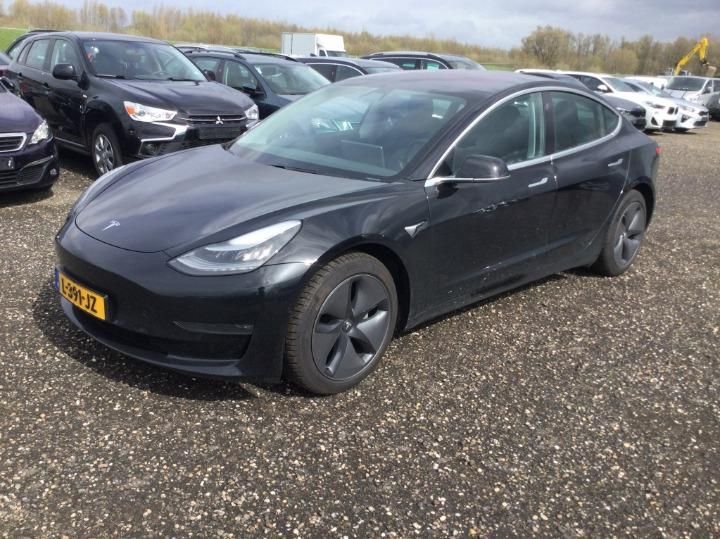 tesla model 3 saloon 2019 5yj3e7eb1kf231852