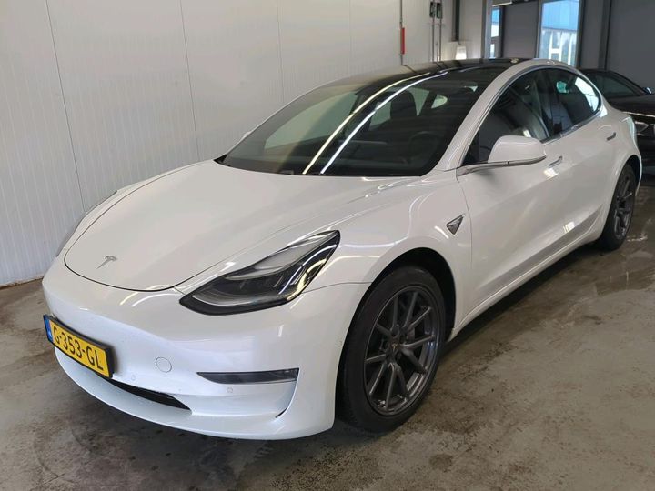 tesla 3 2019 5yj3e7eb2kf468298