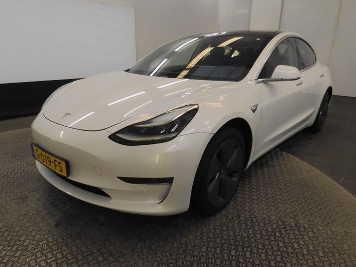 tesla model 3 2019 5yj3e7eb3kf468231