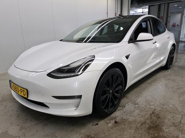 tesla 3 2019 5yj3e7eb6lf544266