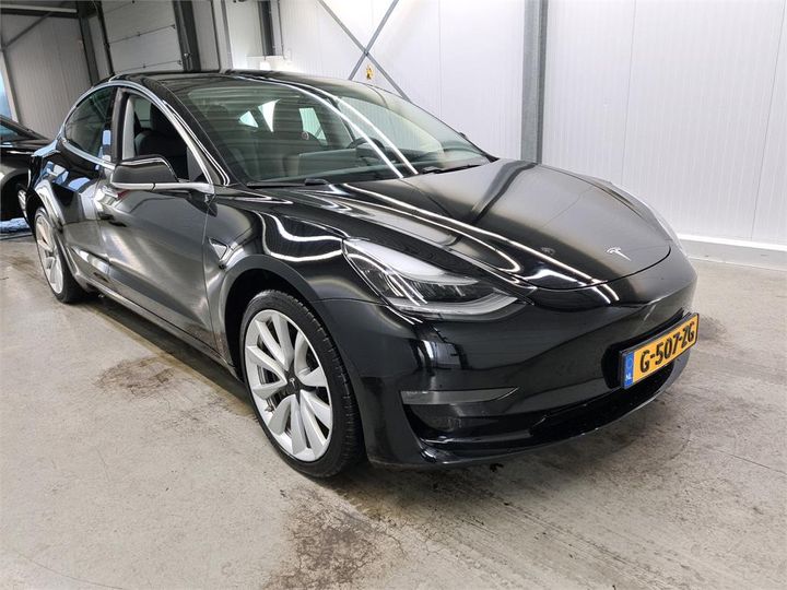 tesla 3 2019 5yj3e7eb8lf609893