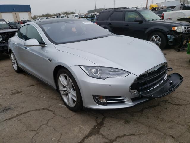 tesla model s 2016 5yjsa1e28gf123689