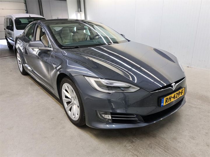 tesla s 2017 5yjsa7e12hf221452