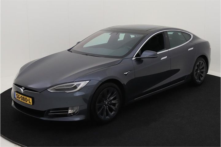 tesla model 2018 5yjsa7e21jf242145