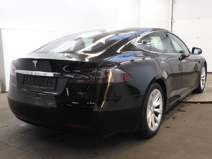 tesla model s 2018 5yjsa7e24jf252071