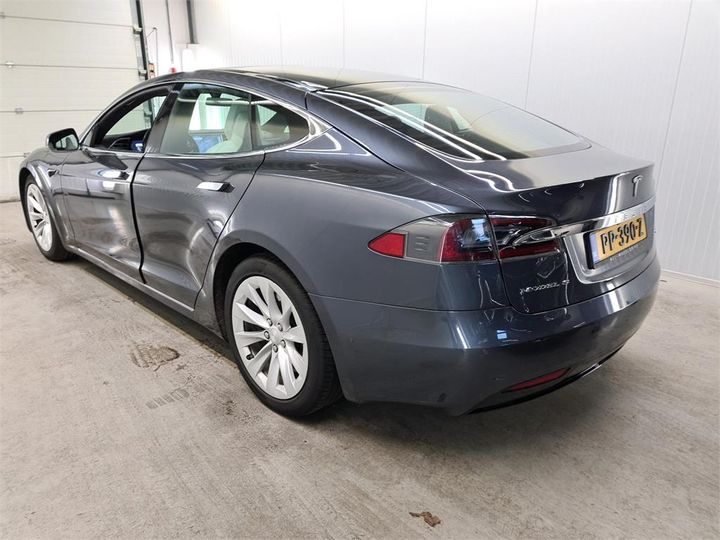 tesla s 2017 5yjsa7e26hf207238