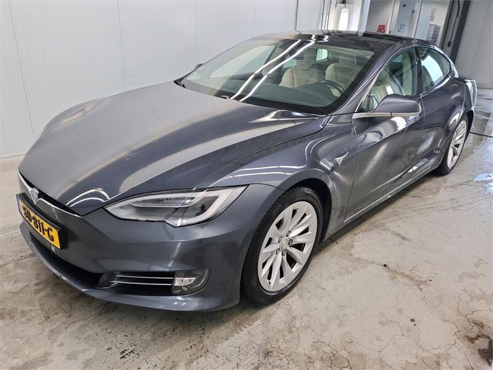 tesla s 2018 5yjsa7e29jf236657