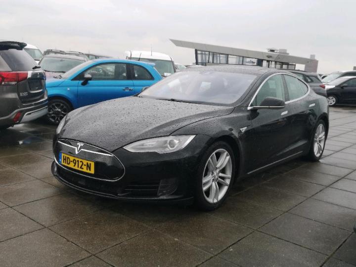 tesla model 2015 5yjsa7s26ff095672