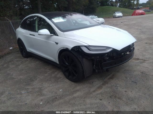 tesla  2017 5yjxcbe21hf042041