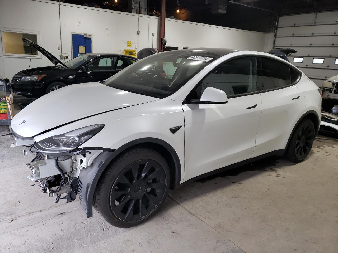 tesla model y 2021 5yjygdee3mf068407