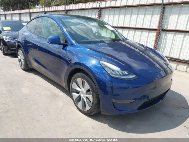 tesla model y 2021 5yjygdee3mf300505