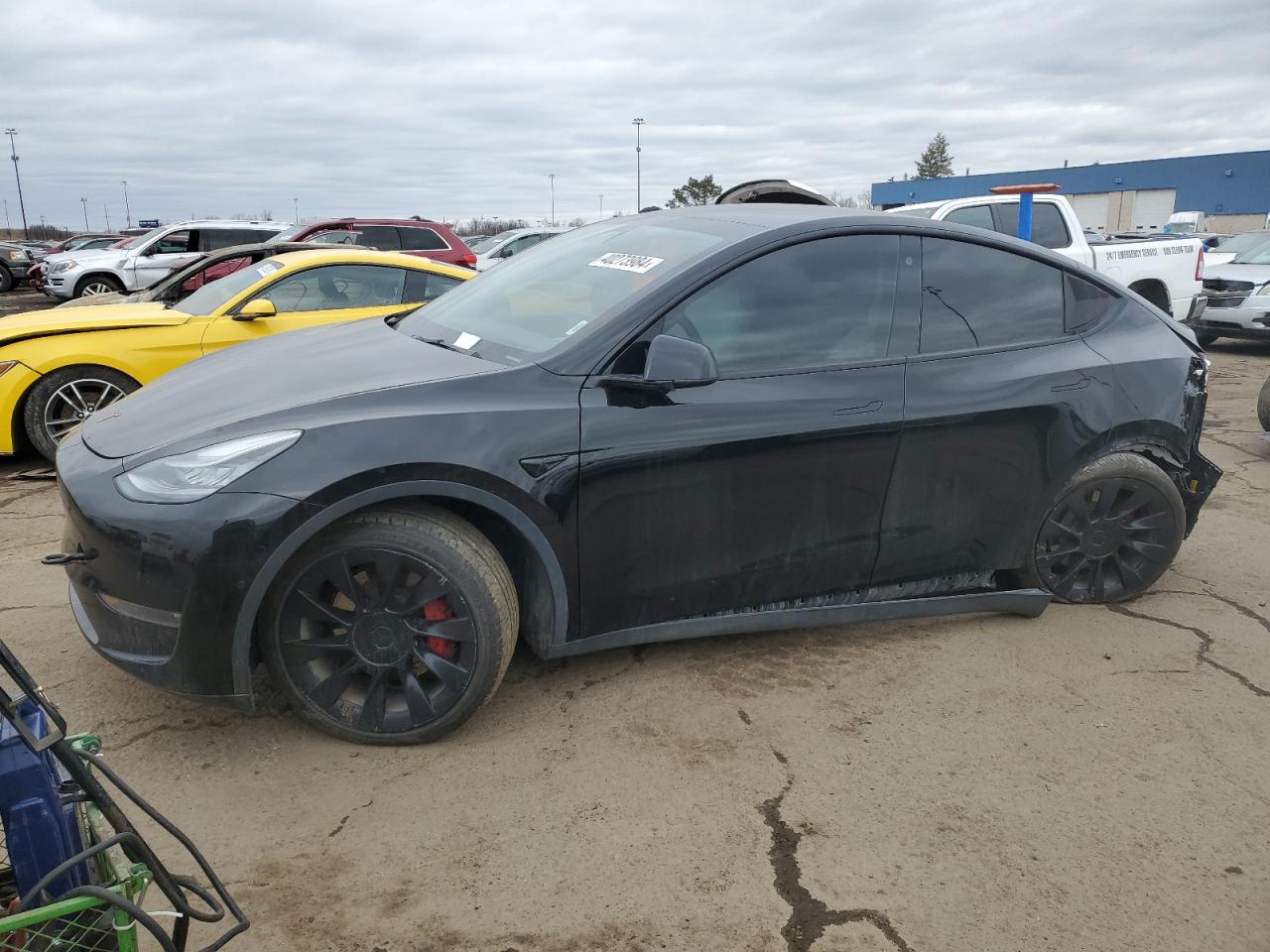 tesla model y 2021 5yjygdee4mf115752