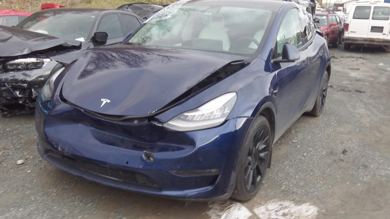 tesla model y 2021 5yjygdee5mf232577