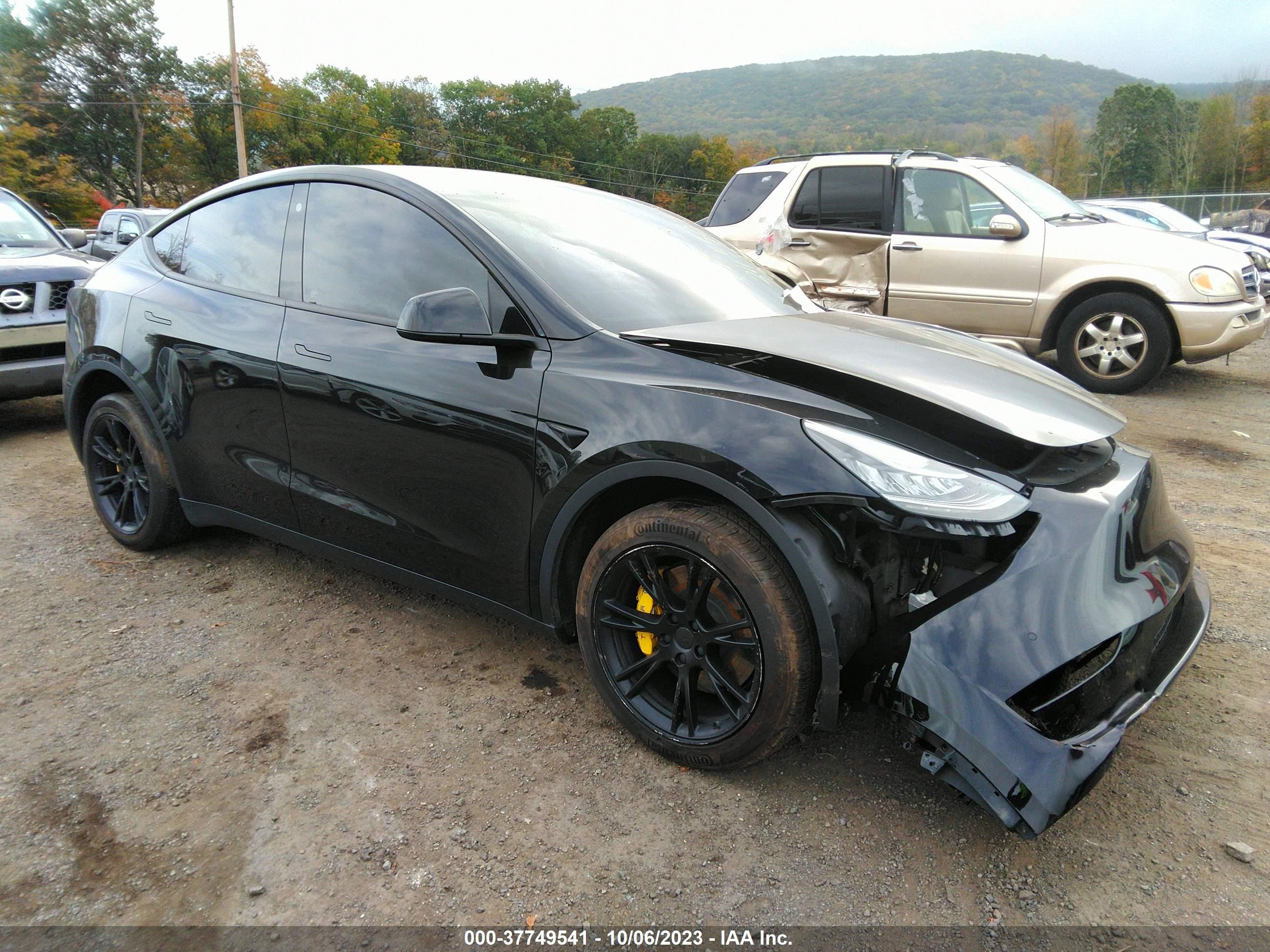 tesla model y 2021 5yjygdee7mf300314