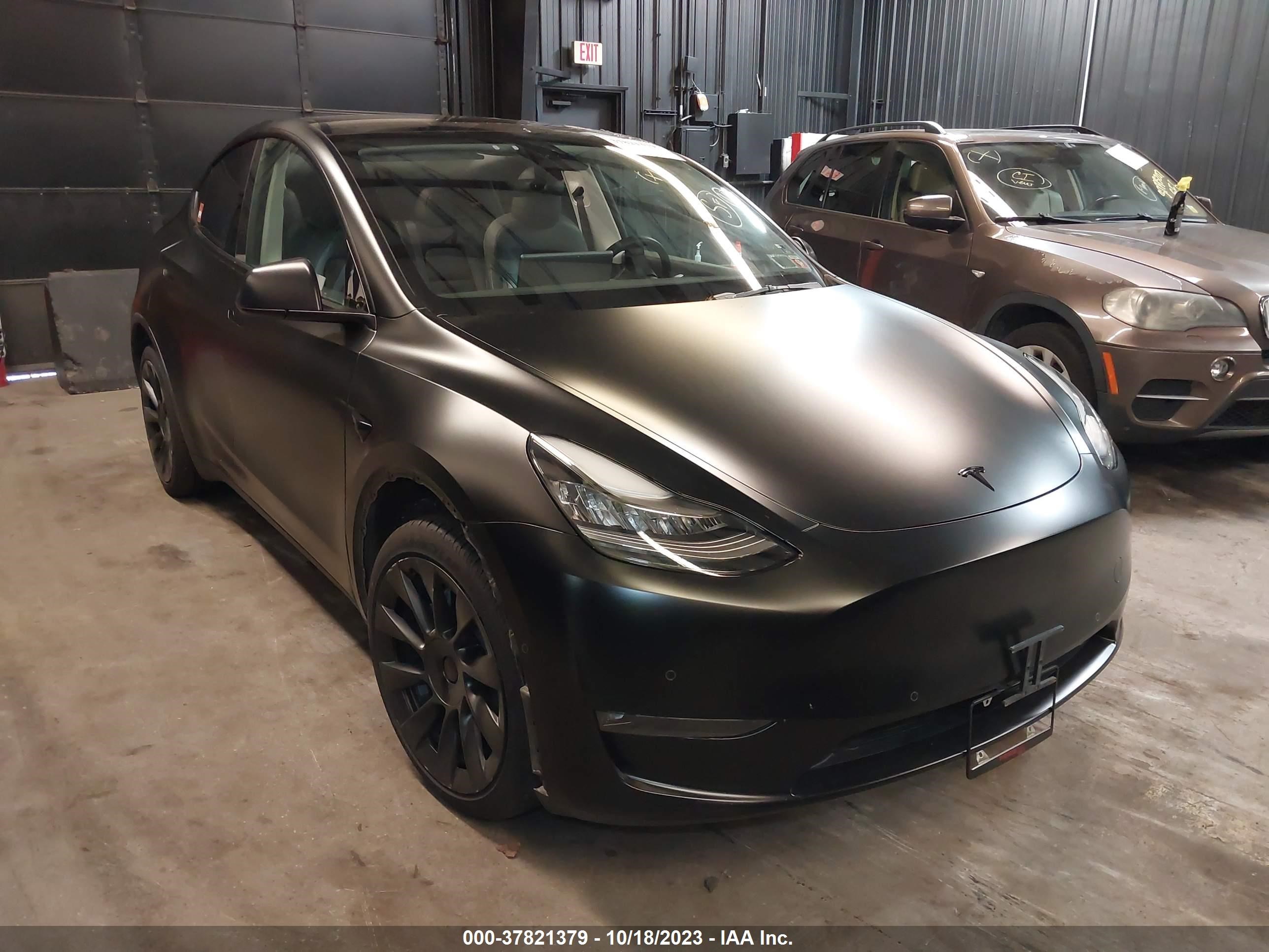 tesla model y 2021 5yjygdee8mf111851