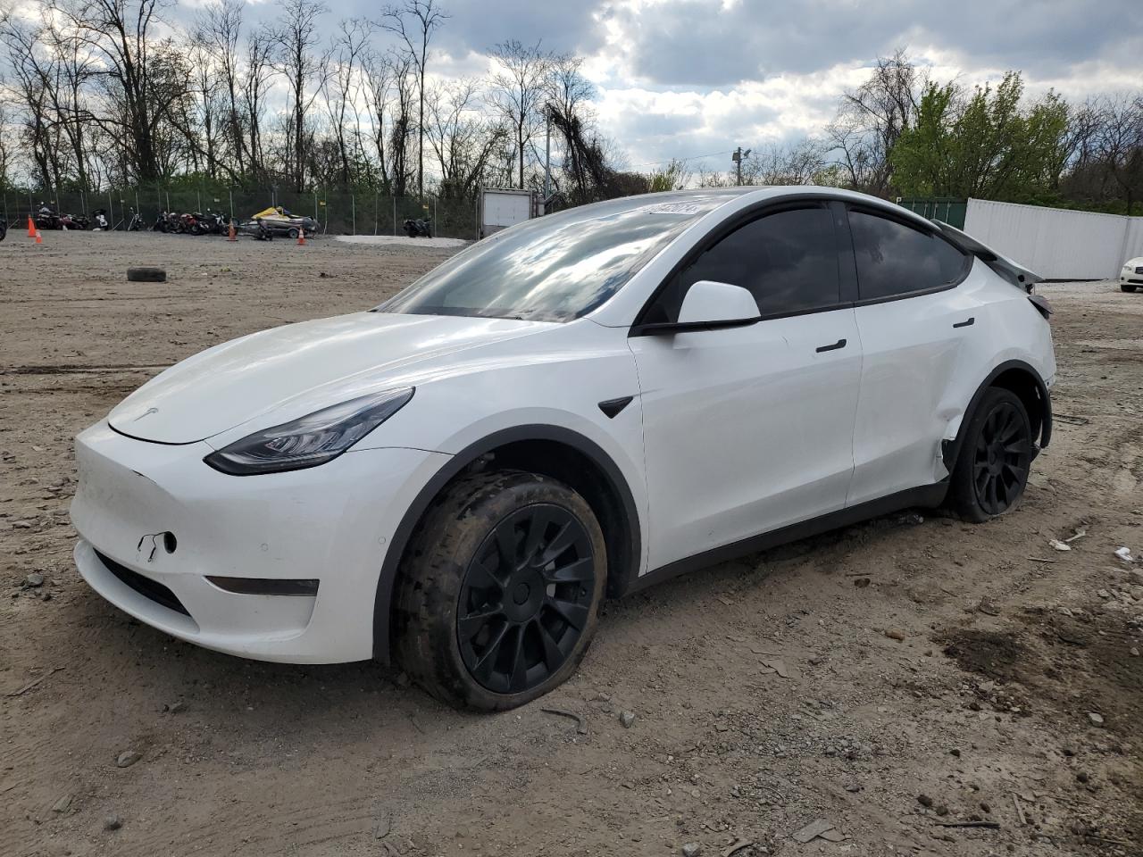 tesla model y 2020 5yjygdeexlf008395