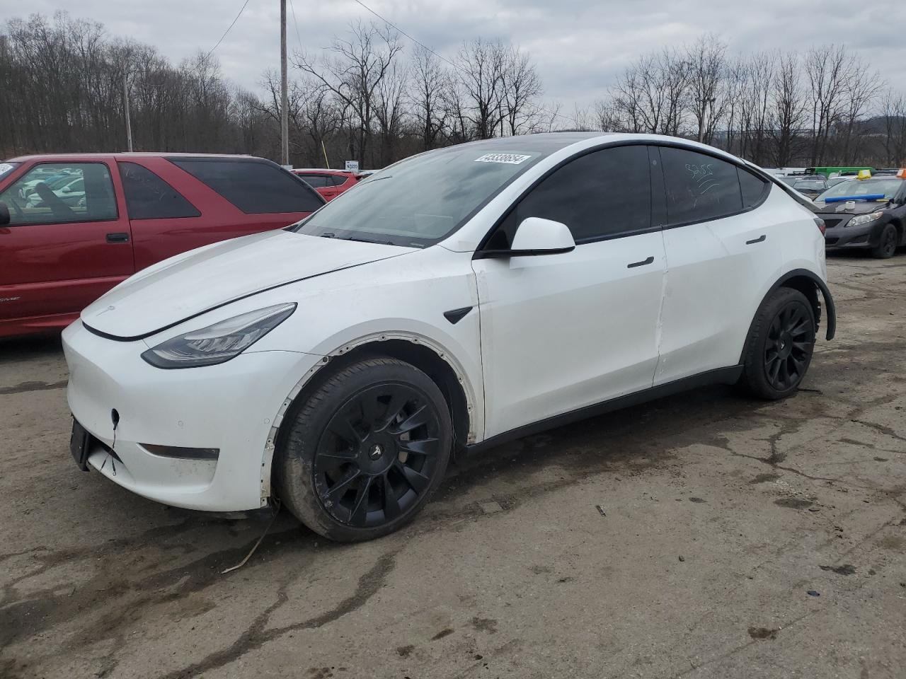 tesla model y 2020 5yjygdeexlf032843