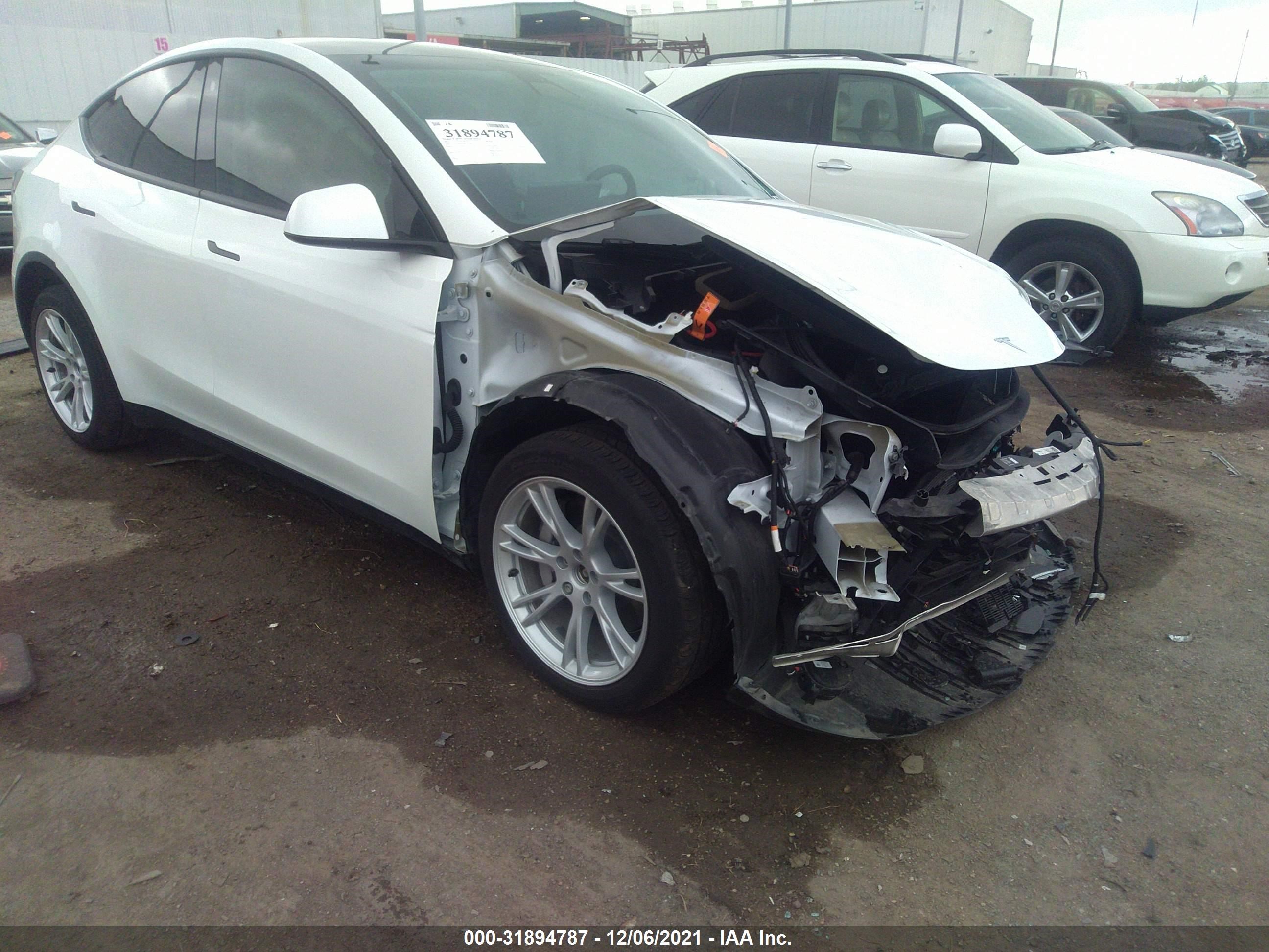 tesla model y 2021 5yjygdeexmf114895