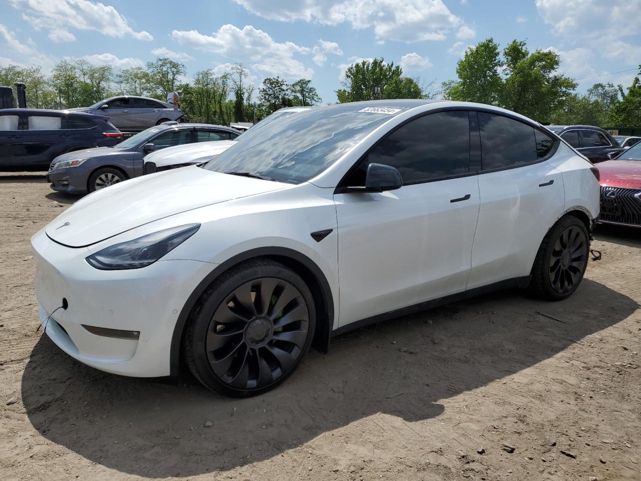 tesla model y 2021 5yjygdef1mf252477