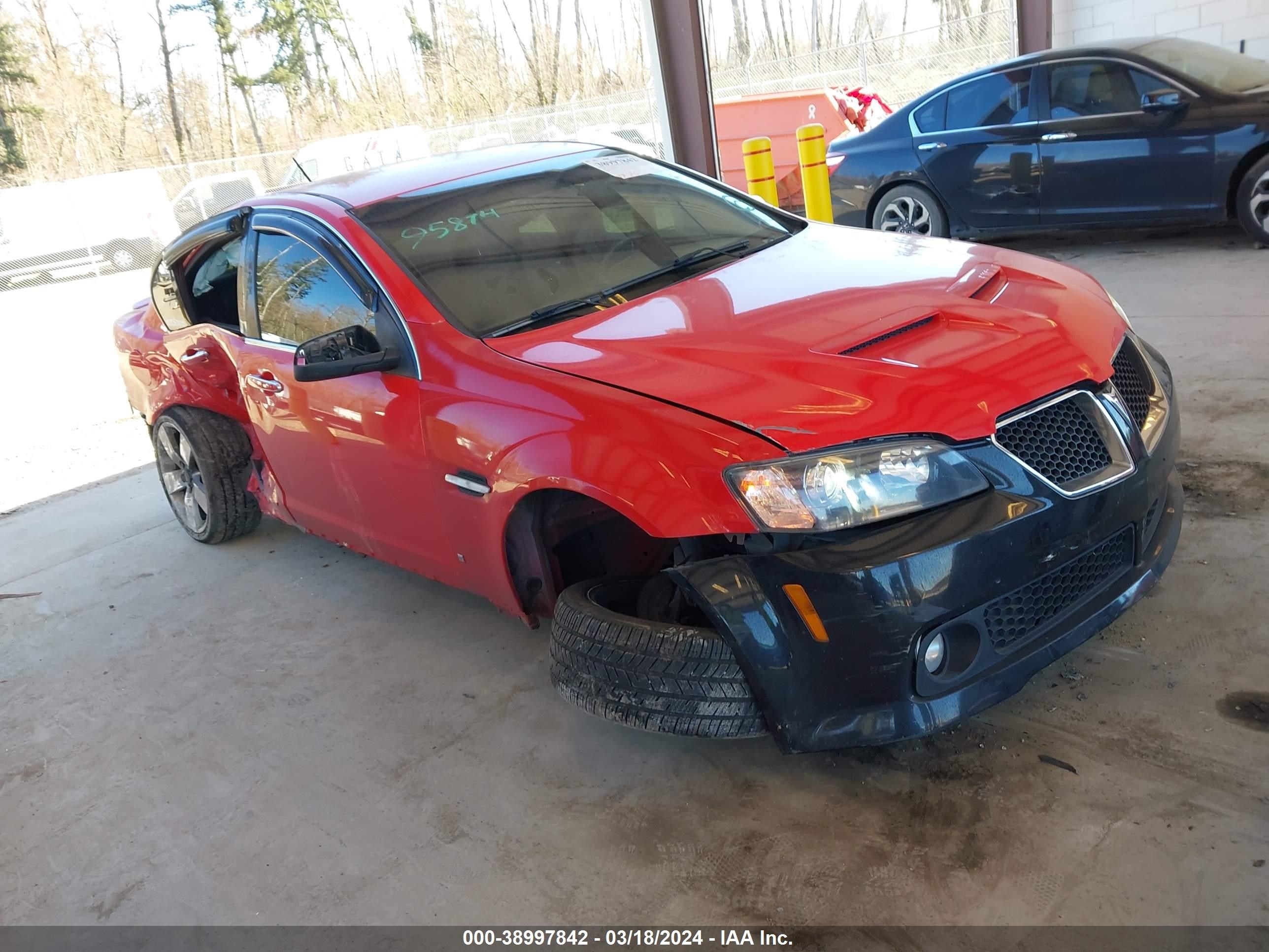 pontiac g8 2009 6g2ec57y89l170518