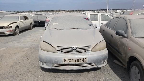 toyota camry 2006 6t1be32k06x537834