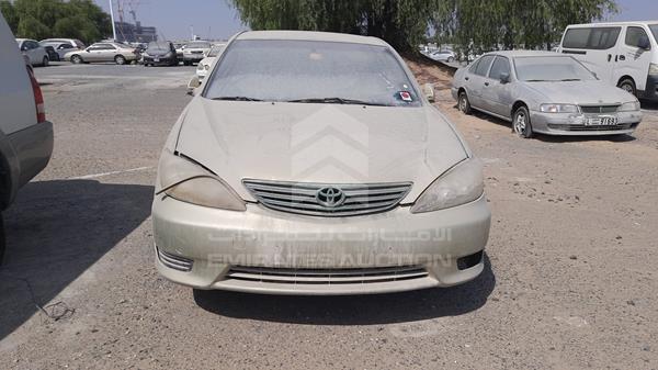 toyota camry 2005 6t1be32k35x481838