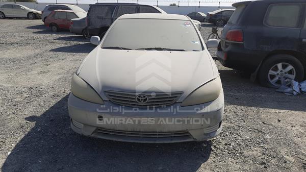 toyota camry 2005 6t1be32k75x487304