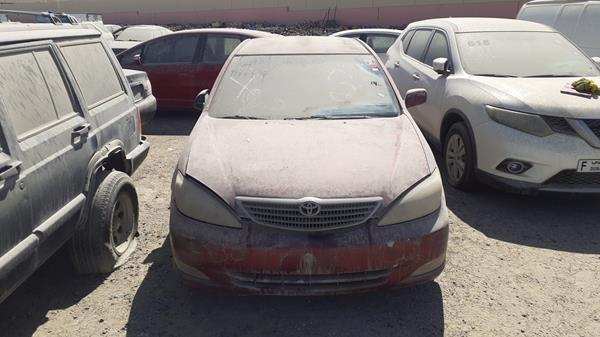 toyota camry 2004 6t1be33kx4x436621