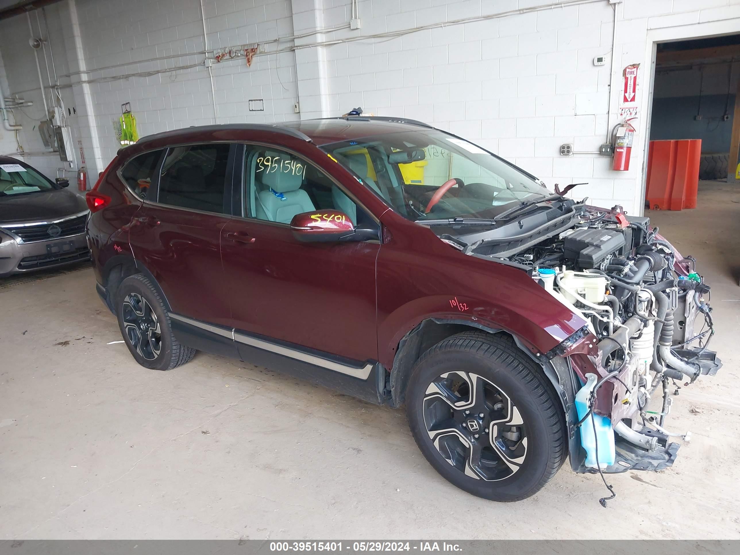 honda cr-v 2018 7farw2h99je059382