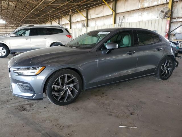 volvo s60 t5 mom 2019 7jr102fk7kg010867