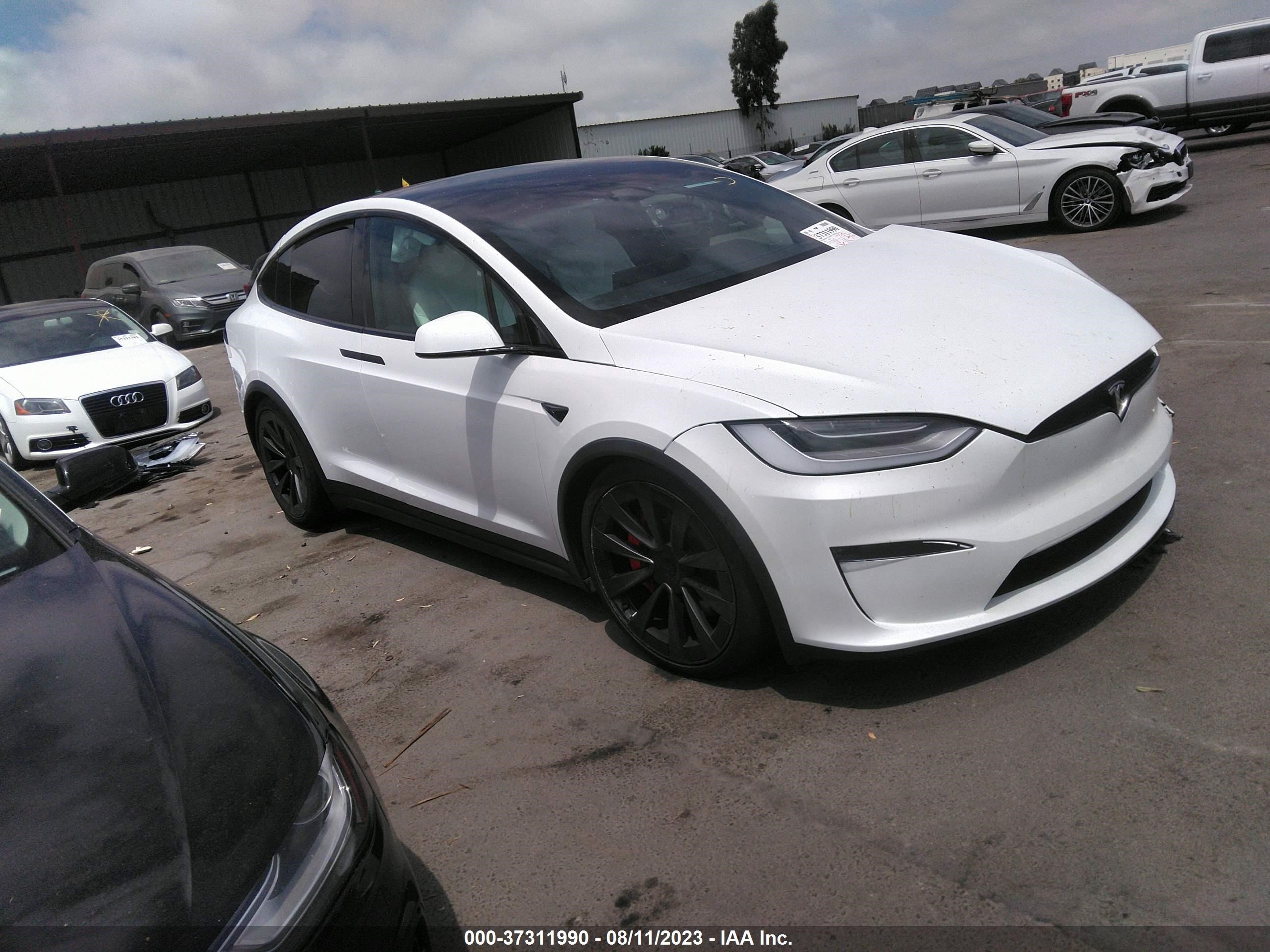 tesla model x 2023 7saxcbe69pf402368