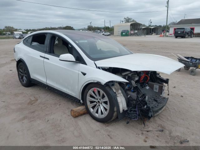 tesla model x 2022 7saxcde55nf360393