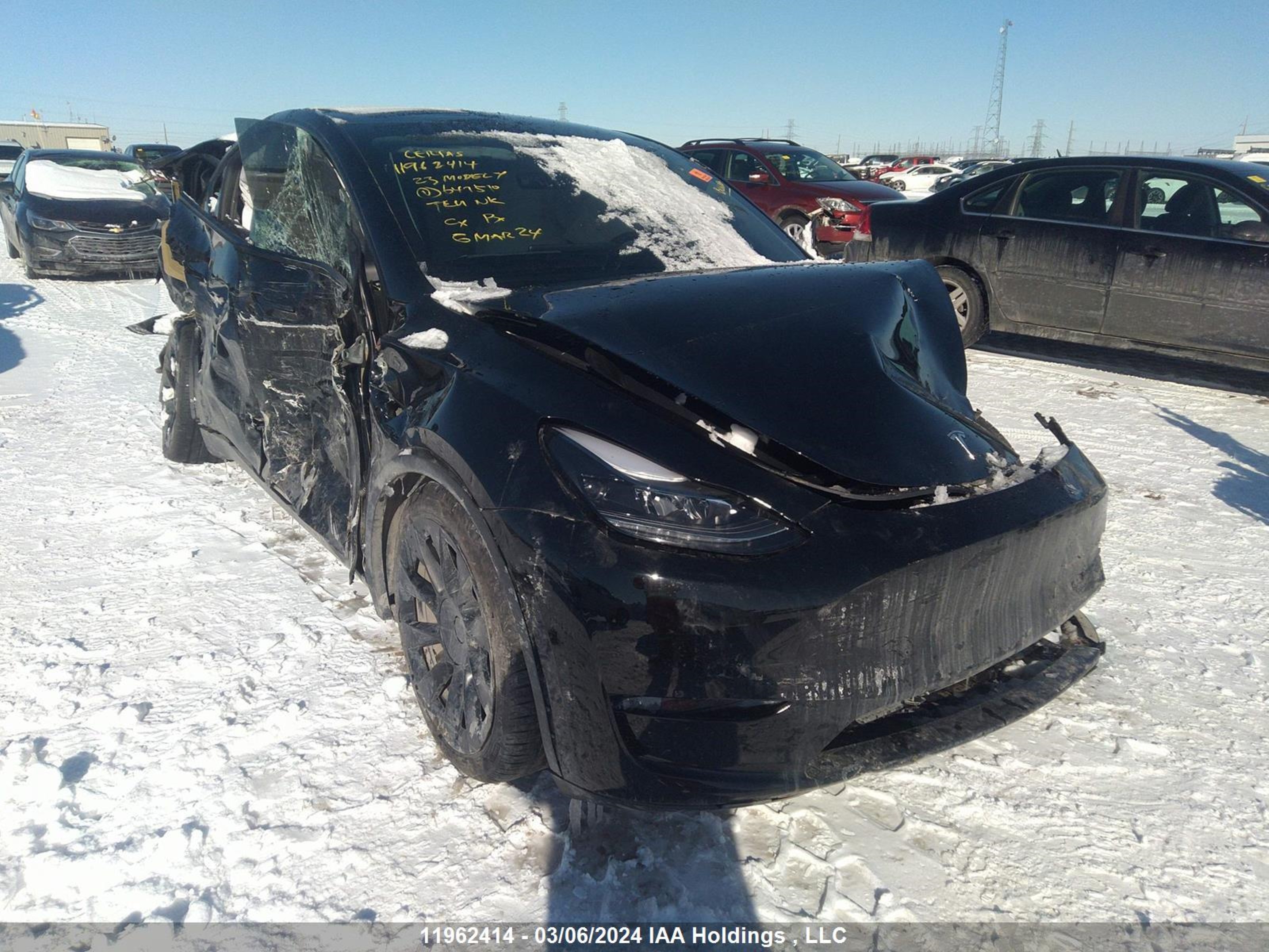 tesla model y 2023 7saygaee2pf647510