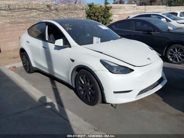 tesla model y 2023 7saygaee2pf668910