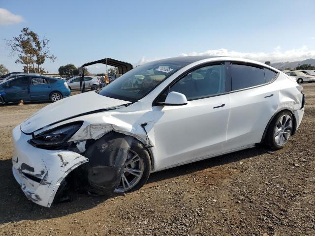 tesla model y 2023 7saygaee2pf700514