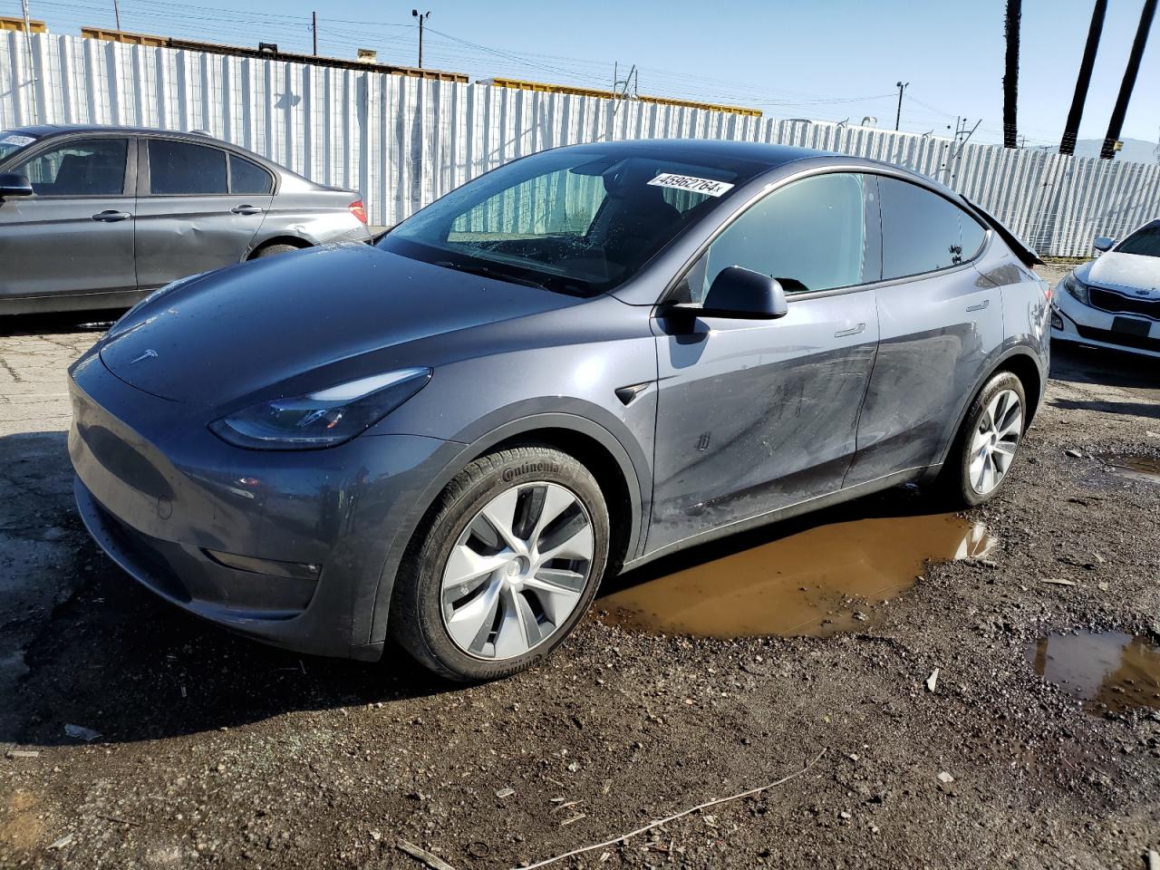 tesla model y 2023 7saygaee3pf752833