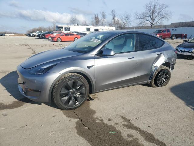 tesla model y 2024 7saygaee4rf210742