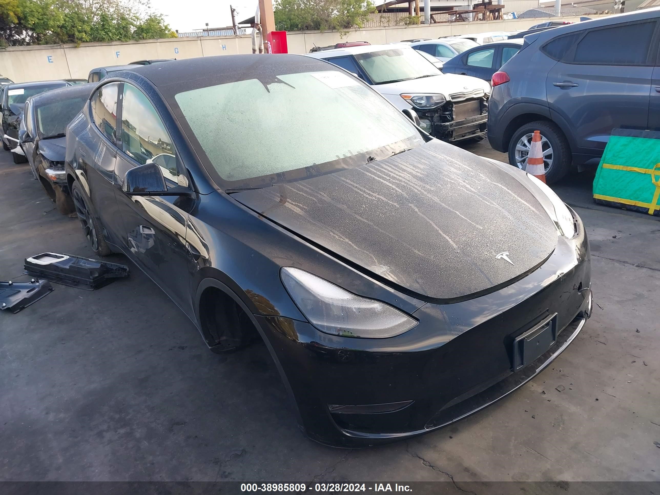 tesla model y 2022 7saygaee5pf591997