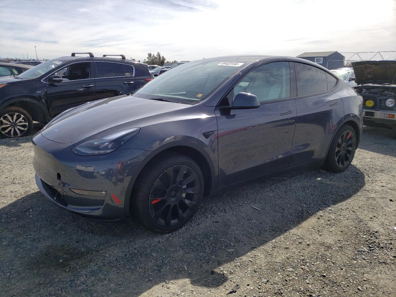 tesla model y 2023 7saygaee5pf959241