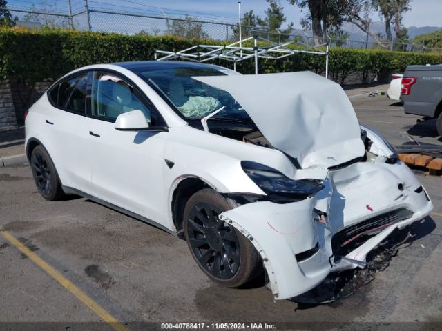 tesla model y 2023 7saygaee6pf662625